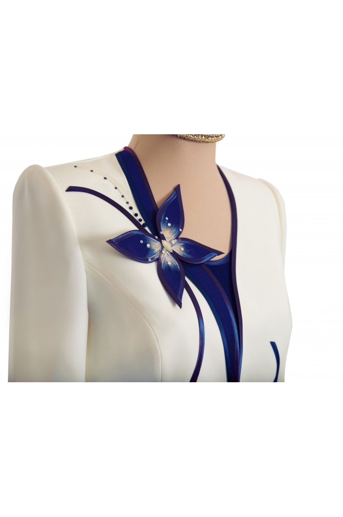Costum Elegant Dama de Ocazie Bleumarin cu Alb Marimi Mari XXL