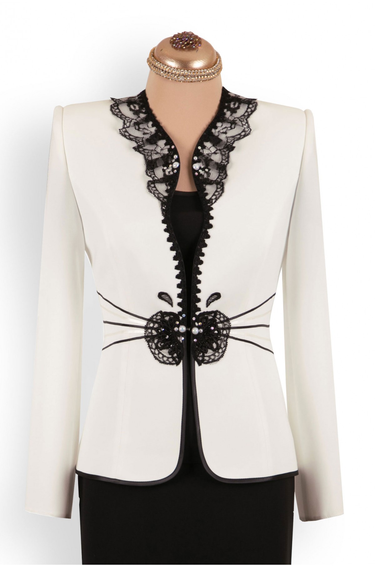 Costum alb negru/Compleuri ocazie elegante ieftine marimi mari